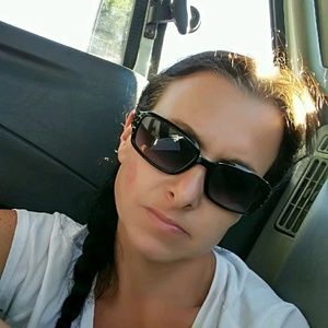 Meet your Posher, Melody